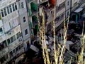Целый подъезд девятиэтажки обрушился в Астрахани
