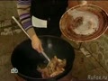 Как приготовить картошку с мясом в казане. Сталик Ханкишиев .Казан - мангал. (HD).